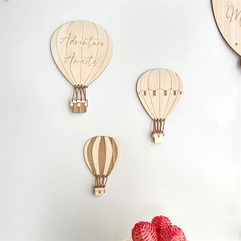 INS Nordic Wooden Hot Air Ball - Baby Nursery Wallpaper 评论和价格